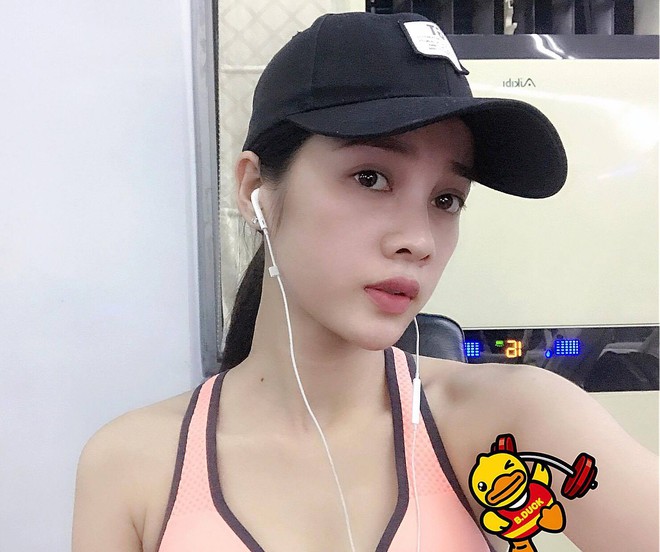 Các hot girl The Face ngoài đời có mặt mộc đẹp không tì vết như khi lên sóng không? - Ảnh 22.