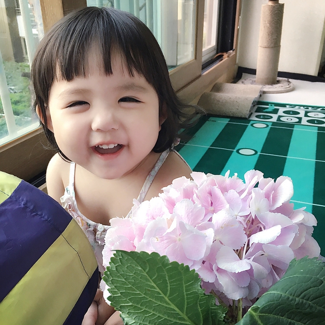 Cô nhóc Hàn Quốc dễ thương như thiên thần, ngắm ảnh chỉ muốn có con gái luôn thôi - Ảnh 4.