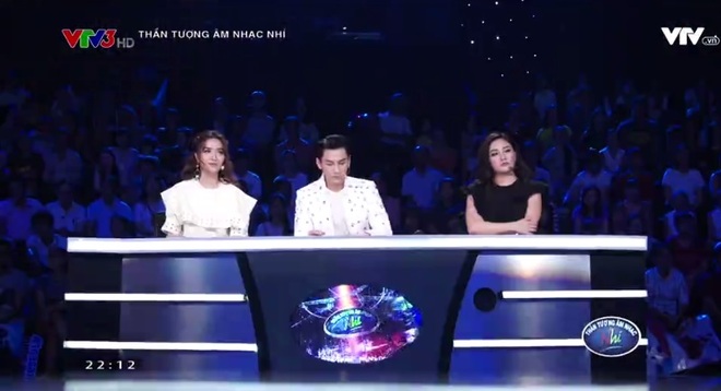 Giám khảo và khán giả Vietnam Idol Kids phản ứng khi nhà đài chiếu lại tập cũ - Ảnh 6.