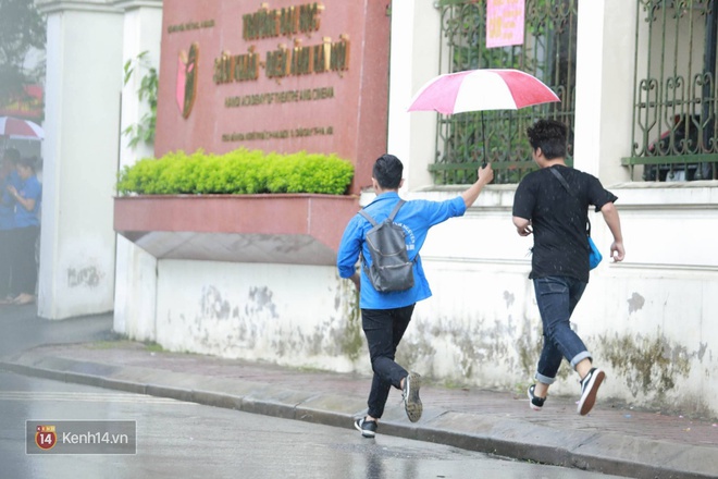 Những nữ sinh xinh đẹp ngày thi tuyển ĐH Sân khấu - Điện ảnh Hà Nội 2017 - Ảnh 3.