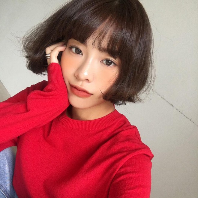 Không phải beauty blogger nhưng 5 hot girl Hàn này vẫn được hội mê làm đẹp săn đón vì makeup cực long lanh - Ảnh 13.