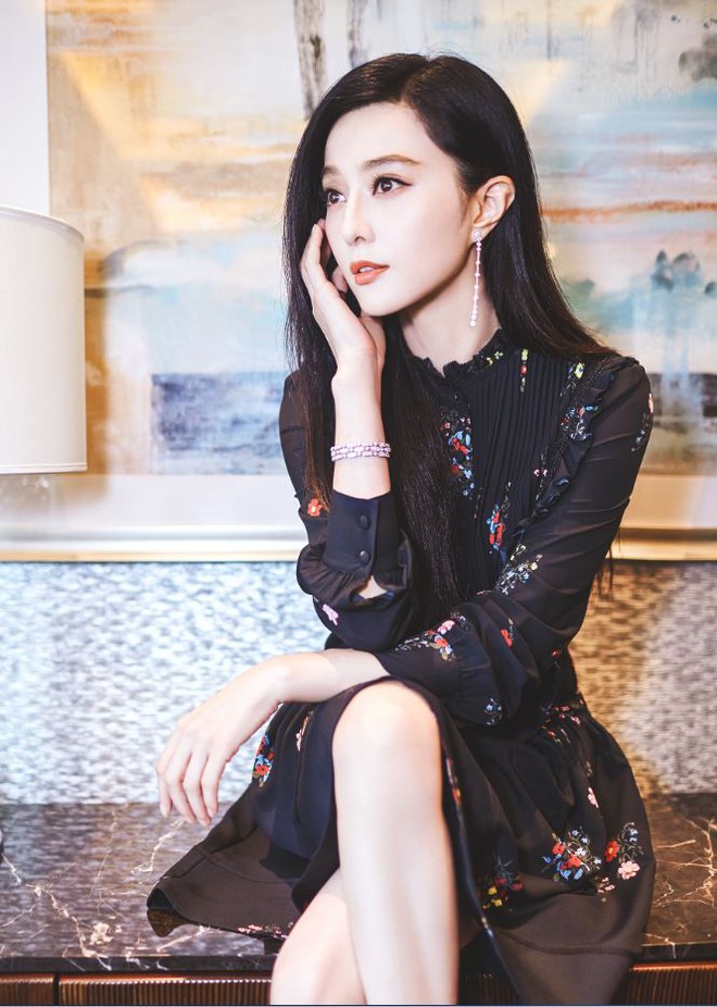 Phạm Băng Băng ch&iacute;nh l&agrave; sao ch&acirc;u &Aacute; đầu ti&ecirc;n mặc thiết kế từ BST ERDEM x H&M - Ảnh 2.