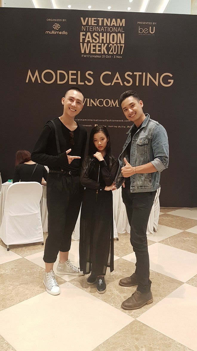 Mới 10 tuổi, cô bé này đã đăng ký casting Vietnam International Fashion Week và nổi bật lấn lướt người lớn với thần thái sắc lạnh - Ảnh 3.