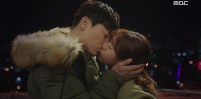 Two Cops: Jo Jung Suk, Hyeri bất ngờ khóa môi ngọt ngào - Ảnh 2.