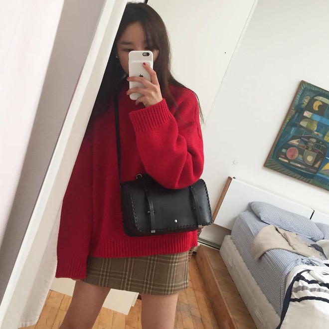 ORDER] Set áo len đỏ + chân váy xếp ly MORAN style Ulzzang (có ảnh thật) |  Shopee Việt Nam