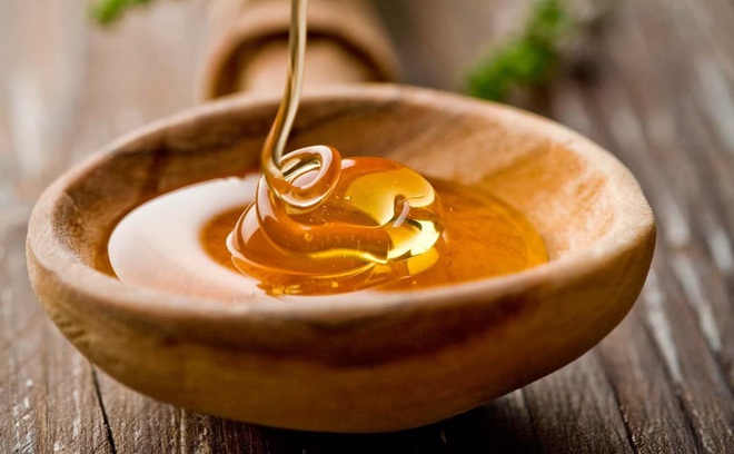 8 lợi ích tuyệt vời cho cơ thể nếu bạn chăm uống mật ong mỗi ngày - Ảnh 2.