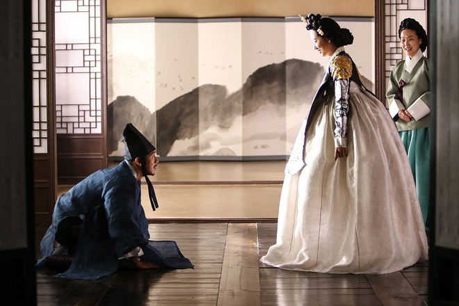 Từ hanbok tới thời trang hiện đại: Mãn nhãn với 8 phim Hàn có trang phục đẹp nhất màn ảnh - Ảnh 5.