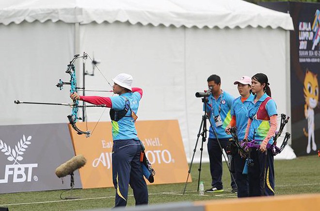 Bắn cung Việt Nam lại hụt vàng SEA Games trong cay đắng - Ảnh 1.