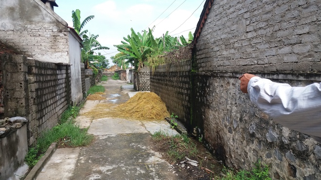 Nghi &aacute;n giết con trai 2 tuổi rồi uống thuốc s&acirc;u tự tử: Người mẹ đ&atilde; tử vong - Ảnh 1.