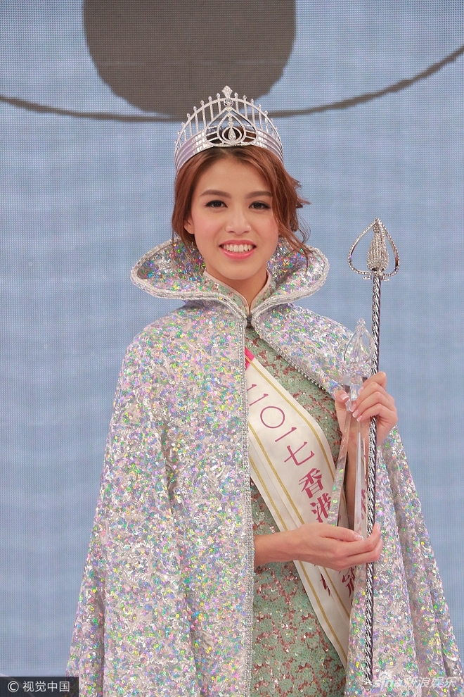 Tân Hoa hậu Hồng Kông 2017 vừa đăng quang đã bị chê bôi vì nhan sắc quá bình thường - Ảnh 1.