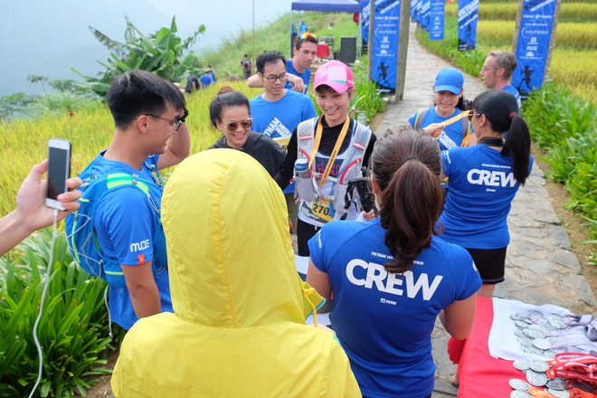 MC Thùy Dung và Á hậu Hoàng My hào hứng tham gia giải Vietnam Mountain Marathon 2017 tại Sapa - Ảnh 6.