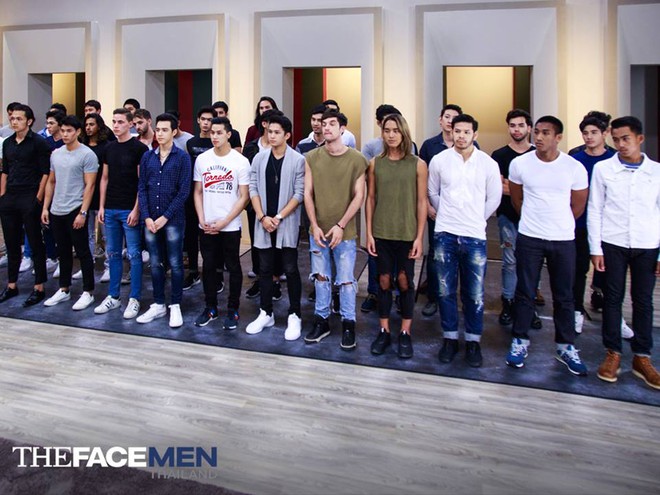 The Face Men tập 1: Dàn trai đẹp liên tục cởi áo khoe body trước 3 HLV - Ảnh 2.