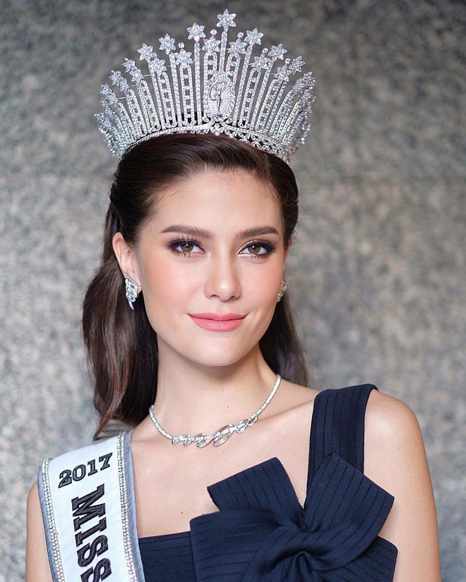 Tân Hoa hậu Hoàn vũ Thái Lan trổ tài hát tiếng Việt trôi chảy bất ngờ - Ảnh 2.