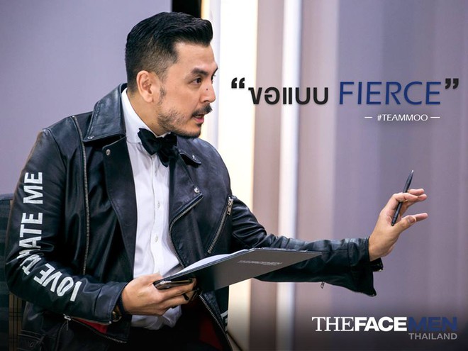 L&uacute;c n&agrave;o cũng đeo k&iacute;nh r&acirc;m, một c&aacute;ch chơi trội của HLV The Face Men? - Ảnh 3.
