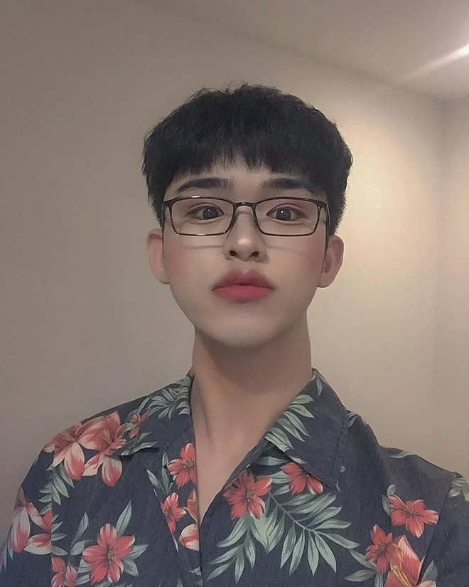 Cậu bạn Đà Nẵng nghiện trang điểm giống Ulzzang, bị ném đá khi so mình với Lee Daehwi (Wanna One) - Ảnh 3.