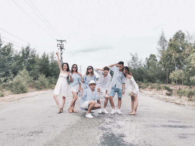 Nh&igrave;n bộ ảnh đ&aacute;ng y&ecirc;u qu&ecirc;n sầu của nh&oacute;m bạn th&acirc;n n&agrave;y, ai d&aacute;m bảo đi du lịch Quảng Ninh l&agrave; &iacute;t chỗ để pose! - Ảnh 10.