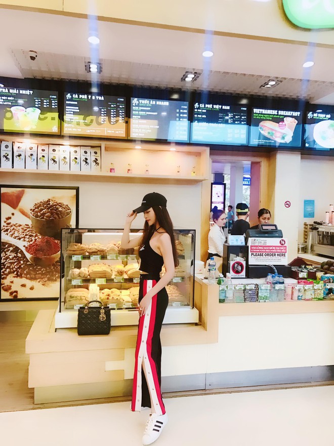 10x xinh đẹp cực hot tr&ecirc;n Instagram Rich Kids of Viet Nam v&igrave; c&oacute; cuộc sống sang chảnh như c&ocirc;ng ch&uacute;a - Ảnh 12.