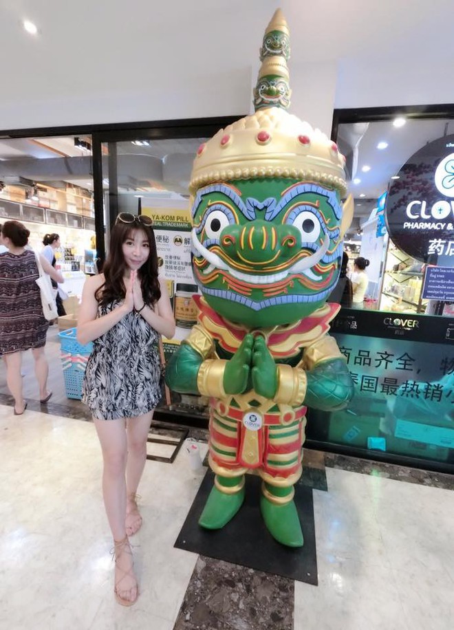 B&aacute;n m&igrave; vỉa h&egrave; th&ocirc;i m&agrave; xinh xuất sắc như n&agrave;y, bảo sao cửa tiệm l&uacute;c n&agrave;o cũng nườm nượp kh&aacute;ch - Ảnh 7.