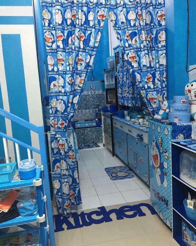 Đ&acirc;y l&agrave; căn nh&agrave; khi hai vợ chồng đều l&agrave; fan cuồng của m&egrave;o &uacute; Doraemon c&ugrave;ng về sống chung! - Ảnh 1.