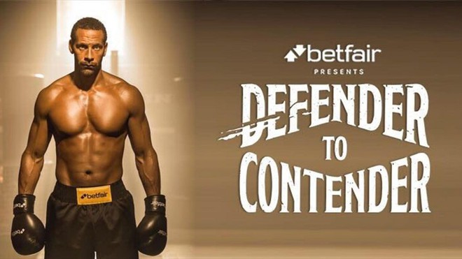 &ldquo;Hitman&rdquo; của nước Anh t&aacute;i xuất giang hồ, th&aacute;ch đấu Rio Ferdinand - Ảnh 1.