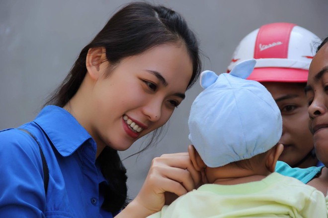 C&ocirc; gi&aacute;o xinh đẹp dạy m&ocirc;n Quốc Ph&ograve;ng - An Ninh khiến HS ầm ầm muốn học lại - Ảnh 7.