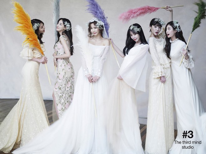 Hình cưới của cựu thành viên After School gây bão: Toàn phù dâu mỹ nhân chân dài, đẹp như poster MV - Ảnh 1.