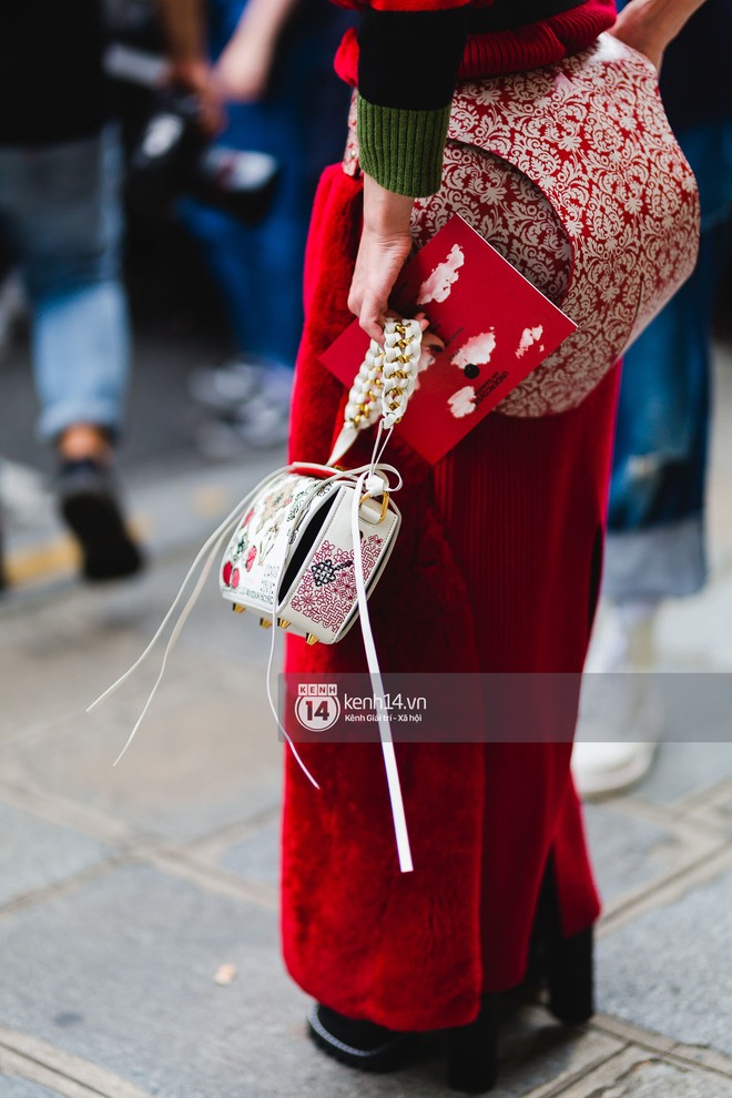 Nếu nghĩ street style tại Paris Fashion Week chỉ là cuộc chiến váy áo thì bạn nhầm to rồi - Ảnh 20.