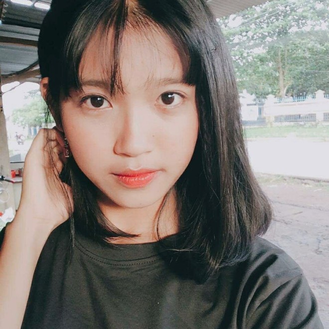 C&ocirc; bạn trong clip diễn s&acirc;u Chiếc lược ng&agrave; đang hot nhất MXH l&agrave; ai? - Ảnh 2.