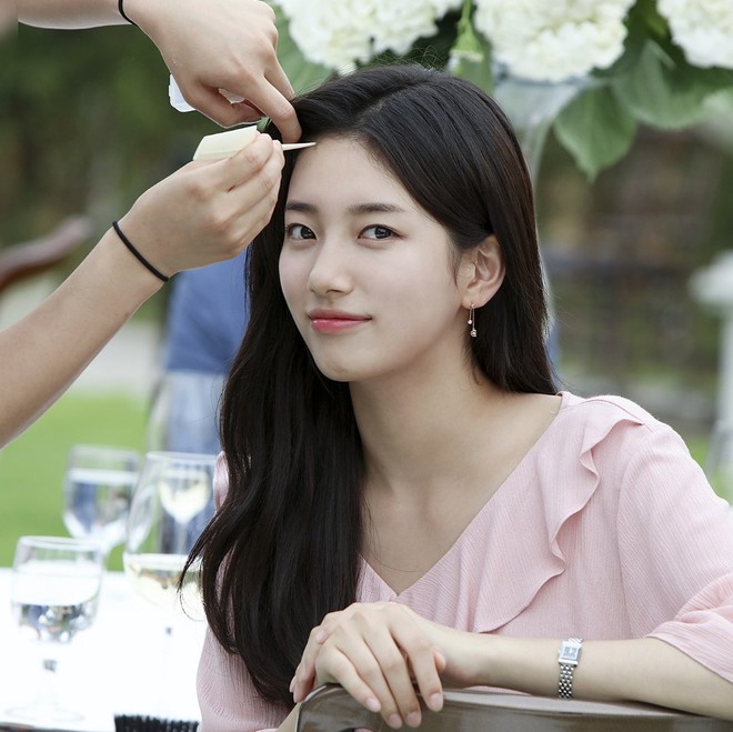 Đăng lời nhắn c&ugrave;ng loạt ảnh đẹp rạng rỡ hậu chia tay, Suzy n&oacute;i điều g&igrave; đầu ti&ecirc;n? - Ảnh 2.