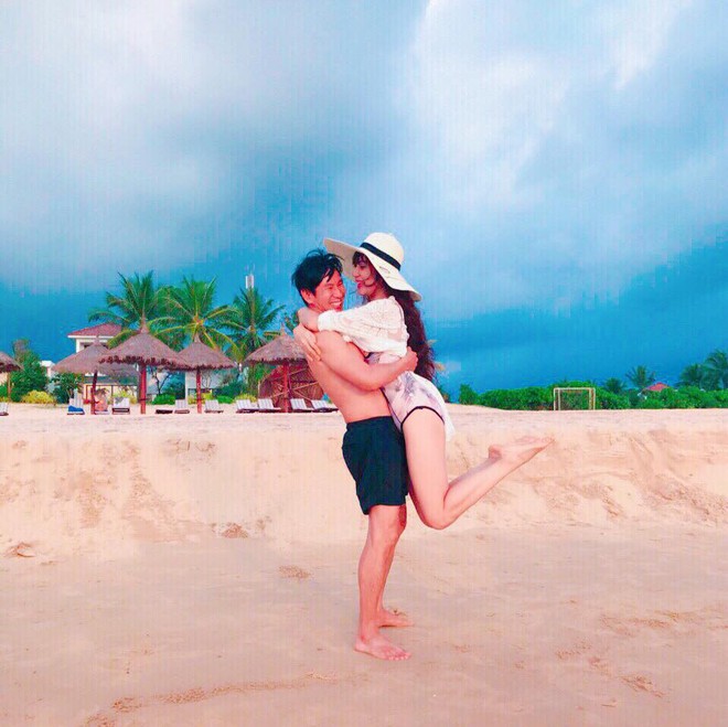 Vợ chồng L&yacute; Hải - Minh H&agrave; hạnh ph&uacute;c kỉ niệm 7 năm ng&agrave;y cưới b&ecirc;n 4 nh&oacute;c tỳ si&ecirc;u đ&aacute;ng y&ecirc;u - Ảnh 8.