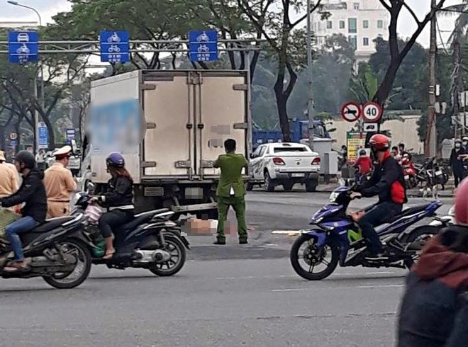 Đ&agrave; Nẵng: Đi bộ qua đường, cụ &ocirc;ng 81 tuổi bị xe tải t&ocirc;ng chết tại chỗ - Ảnh 1.