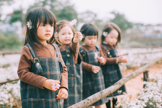 Mẹ chơi với nhau thời ĐH, lên 3 tuổi các con đã có bộ ảnh cùng hội bạn thân siêu đáng yêu - Ảnh 9.