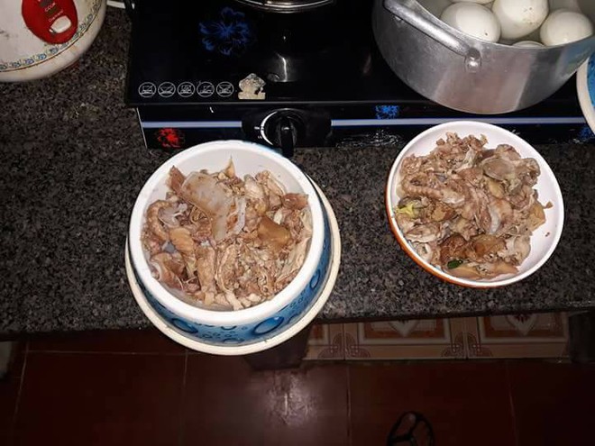 D&acirc;n mạng lại tranh c&atilde;i với thực đơn qu&aacute; sang chảnh của ch&uacute; ch&oacute; Alaska - Ảnh 3.