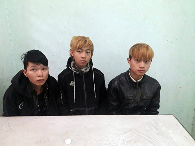 Đà Nẵng: Bắt 3 thanh thiếu niên nghiện game trộm 100 nắp bia - Ảnh 1.