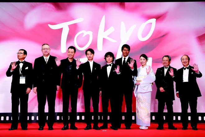 4 nàng thơ Nhật Bản, Pikachu và Shin bút chì đại náo LHP Quốc tế Tokyo lần thứ 30 - Ảnh 17.