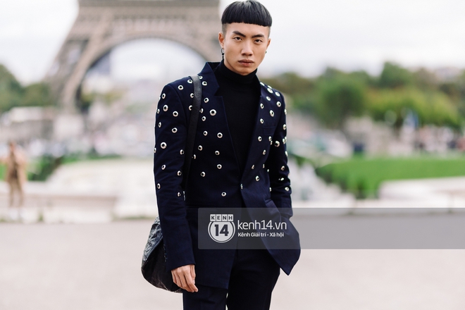 Street style tại Paris Fashion Week - Cuộc chiến đường phố của những thủ lĩnh thời trang - Ảnh 24.