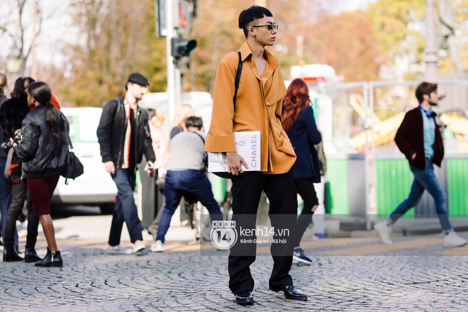 Street style tại Paris Fashion Week - Cuộc chiến đường phố của những thủ lĩnh thời trang - Ảnh 25.