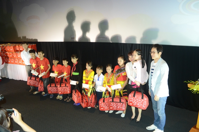 CGV tổ chức chương trình “Trăng Cười” cho 1.000 trẻ em khuyết tật - Ảnh 4.