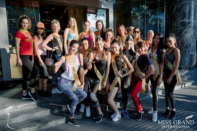 Th&iacute; sinh Miss Grand International 2017 lộ th&acirc;n h&igrave;nh k&eacute;m săn chắc - Ảnh 10.