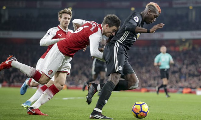 Pogba là trái tim của Man Utd, nhưng là cơn đau đầu lớn nhất của Mourinho - Ảnh 2.