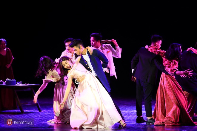 GLAMs 2017: Khi học sinh trường Ams mang s&acirc;n khấu nghệ thuật Broadway đến với Nh&agrave; h&aacute;t lớn H&agrave; Nội - Ảnh 13.