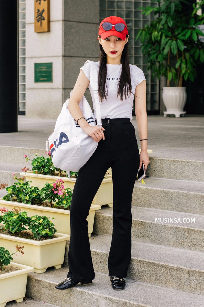 Ngắm street style Hàn Quốc đẹp phát mê, bạn sẽ dạt dào động lực mặc đẹp ngay! - Ảnh 4.