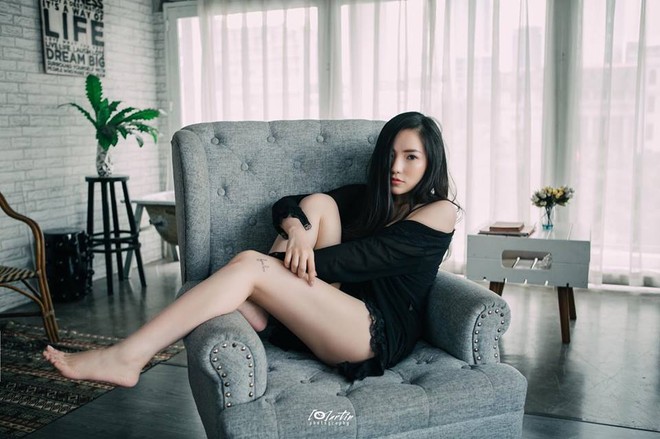 Giữa ồn ào chồng cũ chia tay tình mới, Lý Phương Châu tung bộ ảnh sexy đến bất ngờ! - Ảnh 3.