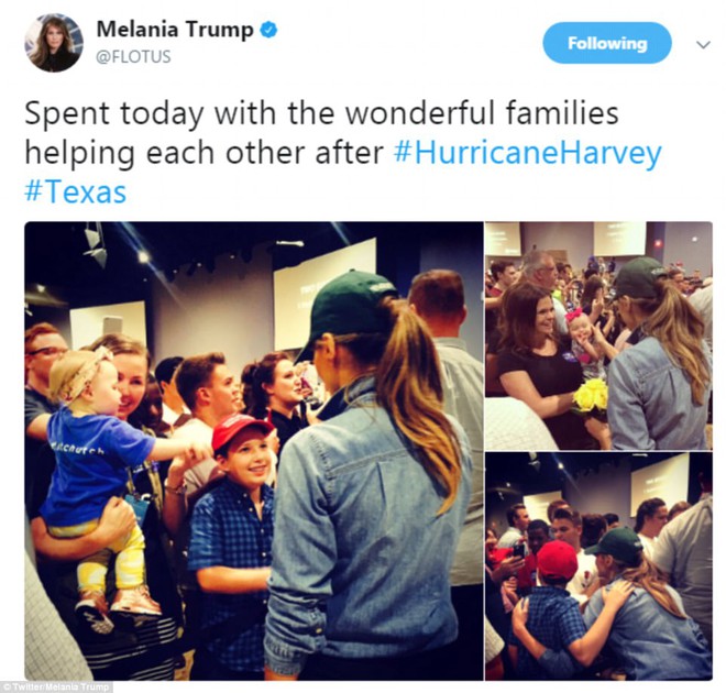 Đệ nhất phu nhân Melania Trump giản dị cùng chồng tới thăm người dân Texas sau bão Harvey - Ảnh 4.