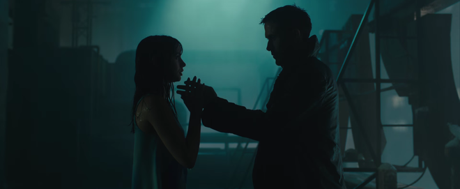 Blade Runner 2049 - Khi tình yêu của trí tuệ nhân tạo trở nên chân thật hơn bao giờ hết - Ảnh 4.