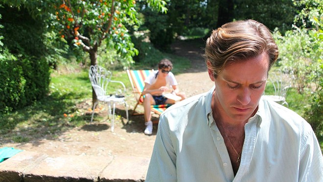 Call Me By Your Name - Câu chuyện đằng sau mối tình lãng mạn nhất màn ảnh 2017 - Ảnh 4.