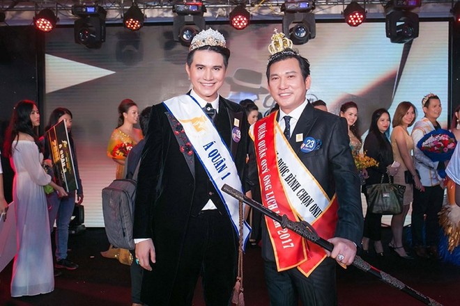 C&aacute;c chị Hoa hậu h&atilde;y x&ecirc; ra, giờ l&agrave; l&uacute;c vương miện được đội l&ecirc;n đầu c&aacute;c qu&yacute; &ocirc;ng! - Ảnh 1.
