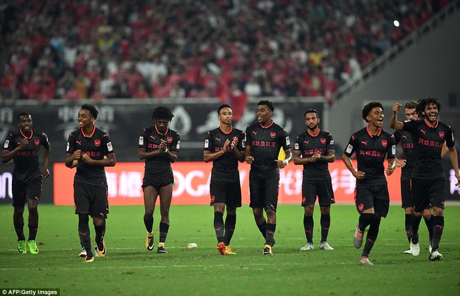 Arsenal khuất phục Bayern Munich sau loạt sút penalty - Ảnh 15.
