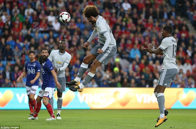 Lukaku ghi bàn chỉ sau 2 phút, Man Utd thắng dễ ở Na Uy - Ảnh 5.