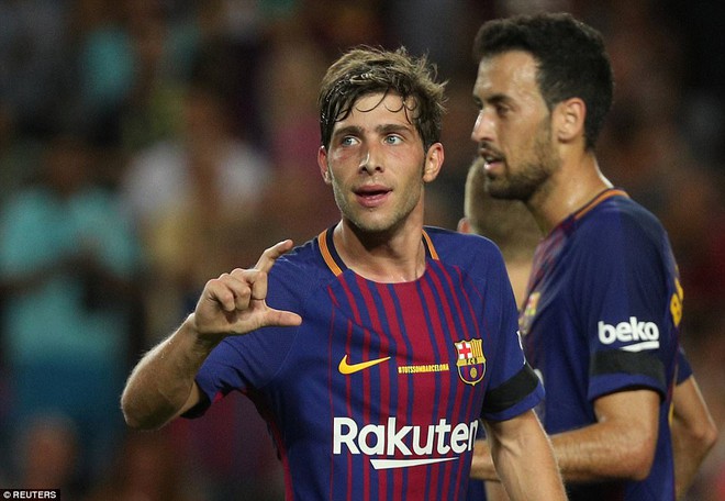 Messi sút trúng cột dọc 3 lần, Barca vẫn có 3 điểm ngày khai màn La Liga - Ảnh 8.